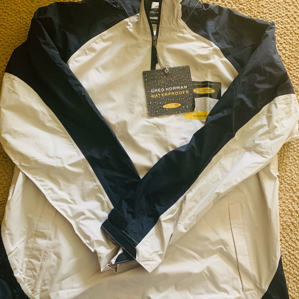 Greg Norman New With Tags Playdry Collection waterproof golf coverup